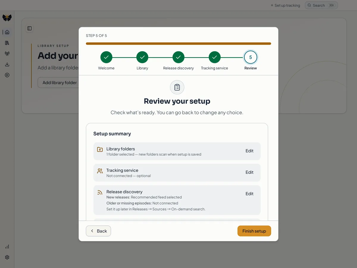 Kioku setup assistant on step 5 of 5, Review your setup, summarising one library folder, no tracking service, and the recommended release feed, with Back and Finish setup